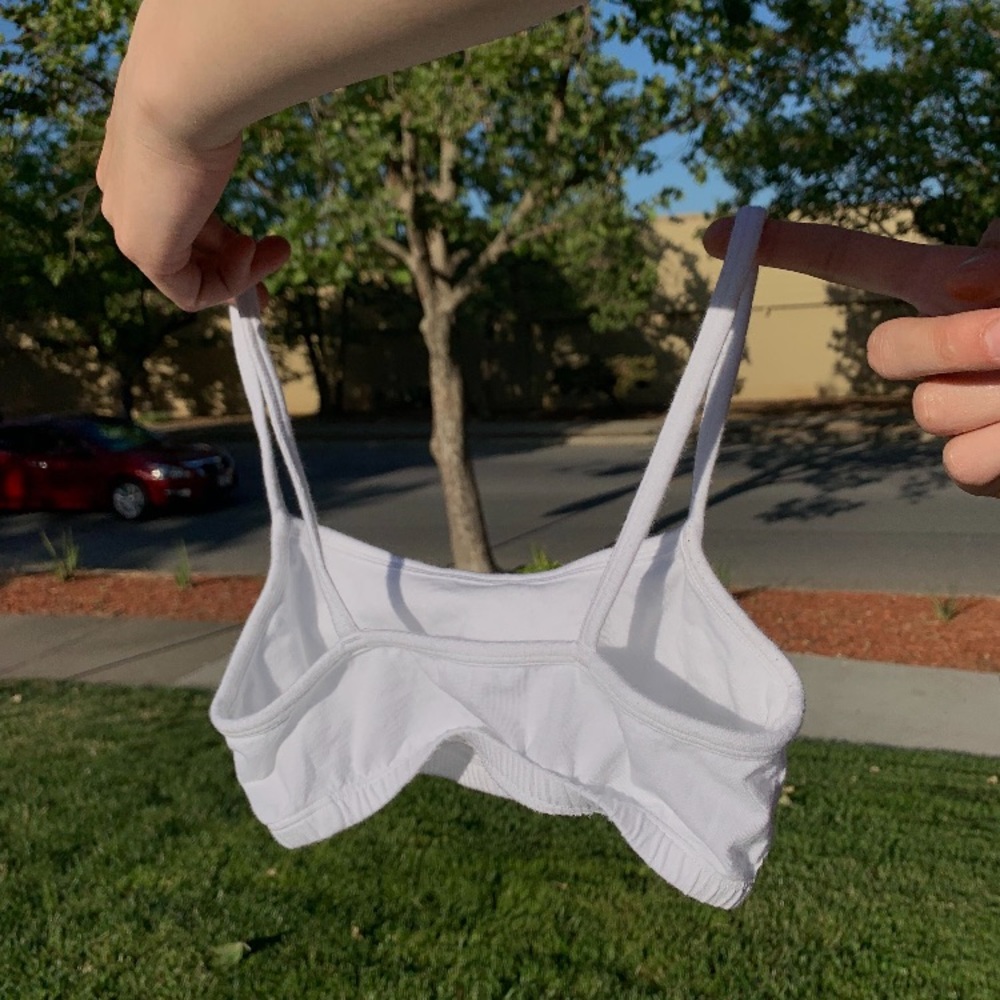 FREE WITH BUNDLE